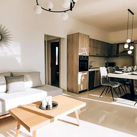Irini. Seaview - - Pool - Privacy Villa Tympaki