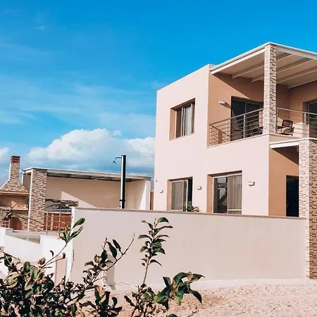 Villa Irini. Seaview - - Pool - Privacy
