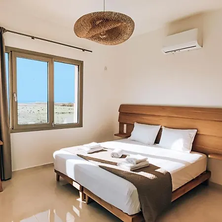 Villa Irini. Seaview - - Pool - Privacy *